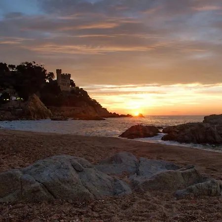 Lloret Beach Apartment