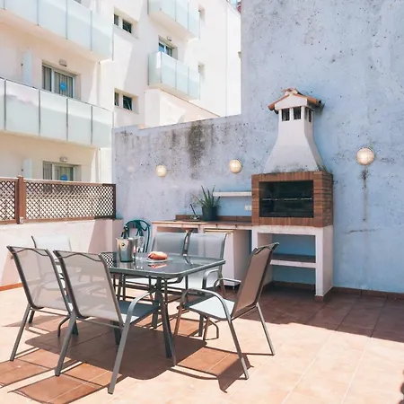 Lloret Beach Apartamento *
